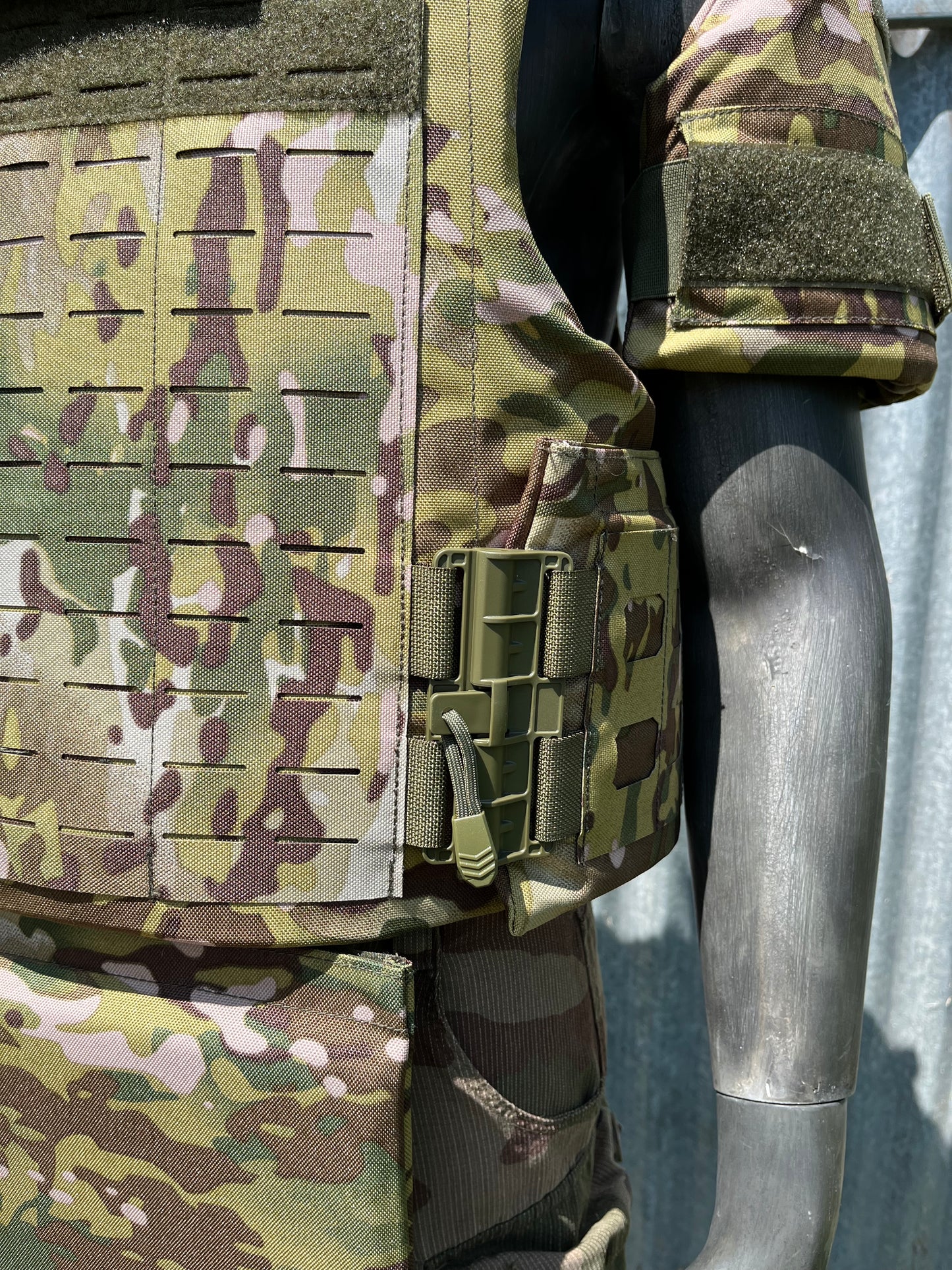 chaleco de camuflaje pesado
