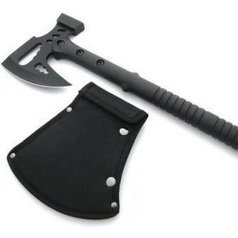 Hache de combat et survie
